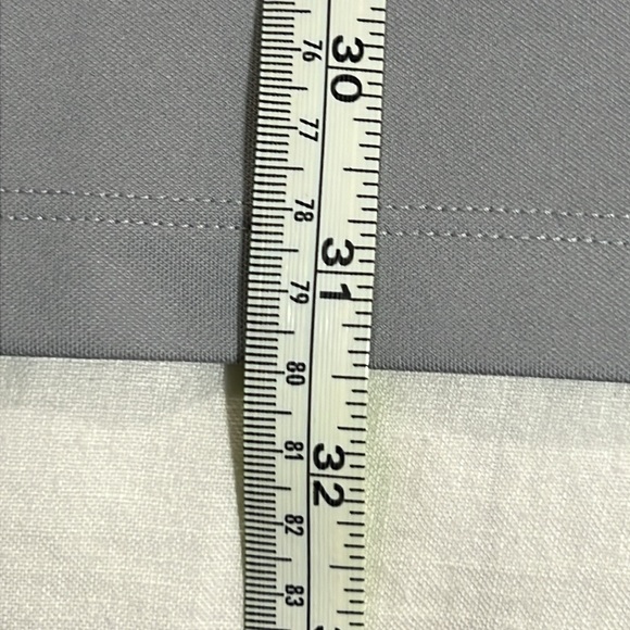 Disney’s 2018 EPCOT Food & Wine Festival Nike Dri Fit Polo - Picture 7 of 9